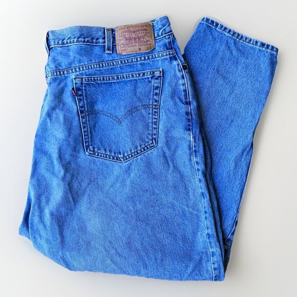 Levi’s Relaxed Fit Tapered Leg Womens 24s Medium Wash - Picture 1 of 12